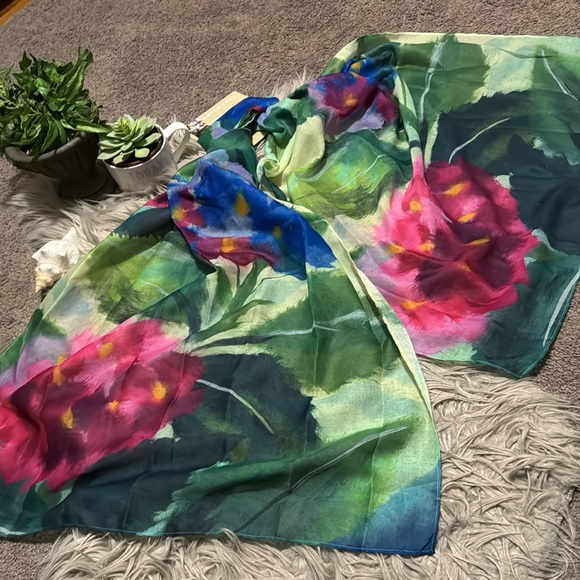 Gorgeous NWT Scarf-Demdaco”ArtLifting”Water Color Vibes Print-Blues/Purple/Green - Picture 8 of 13